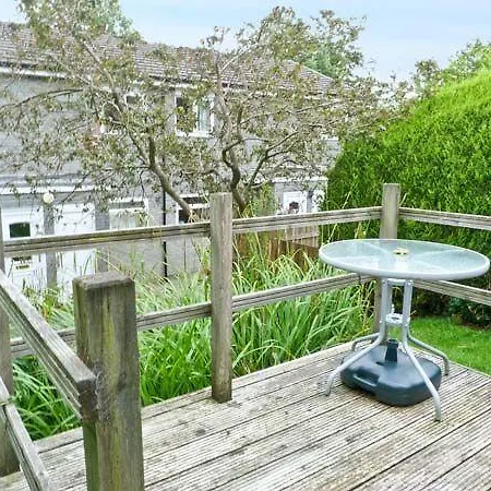 Baytree Apartment *
